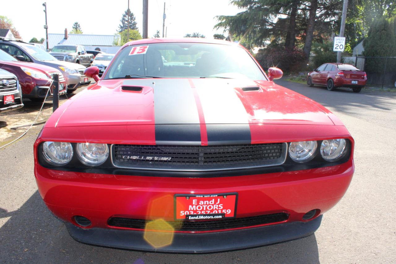 Dodge Challenger 2dr Cpe SXT 2013