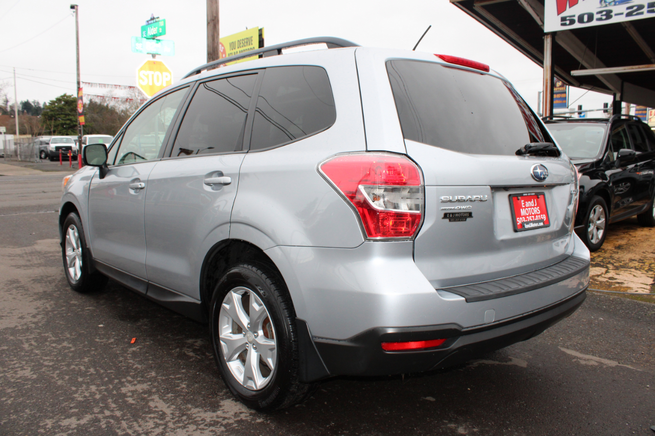 Subaru Forester 4dr Auto 2.5i Premium PZEV 2014