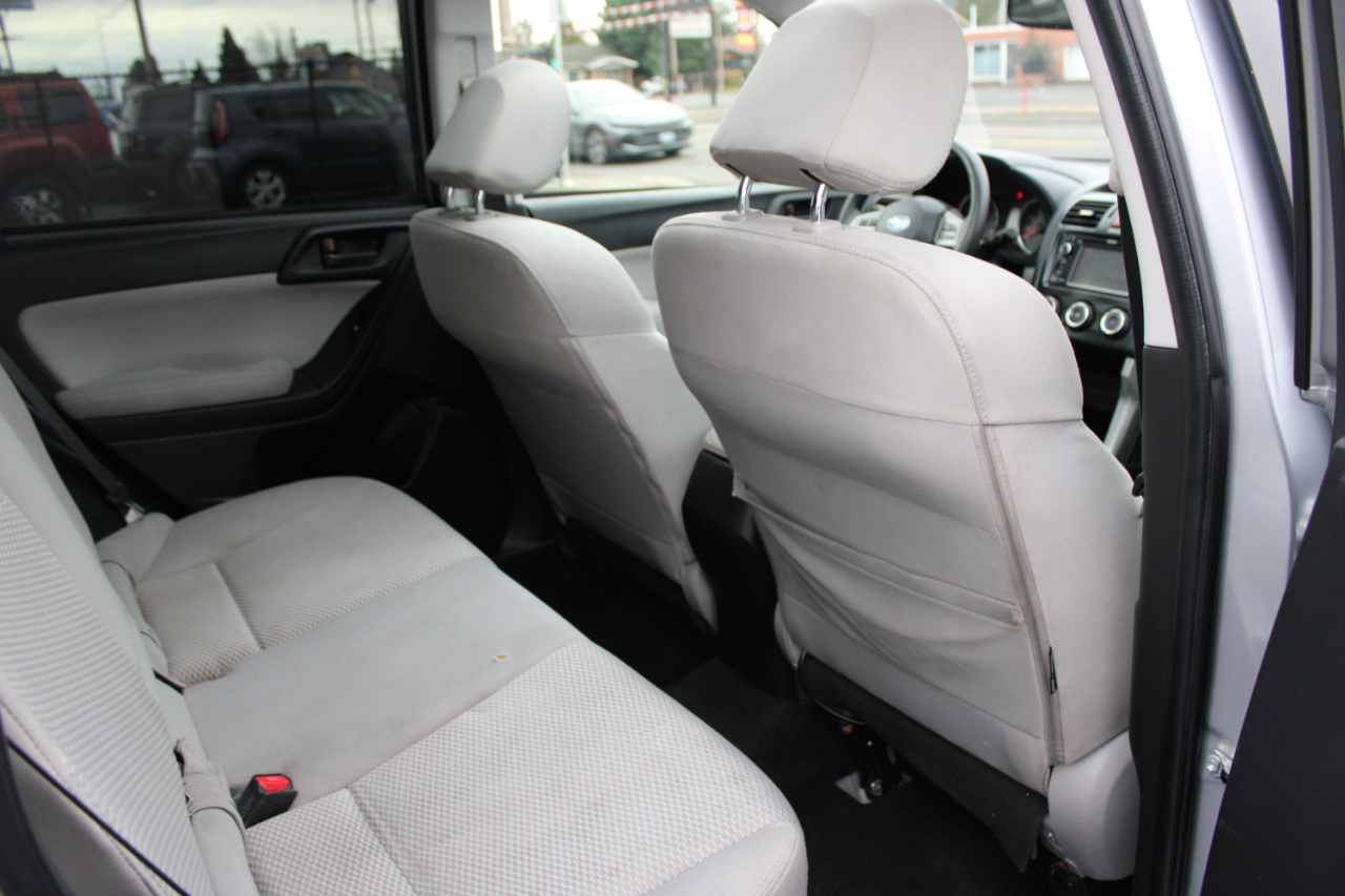 Subaru Forester 4dr Auto 2.5i Premium PZEV 2014