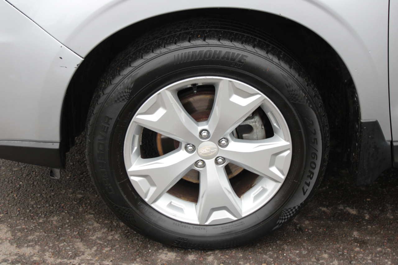 Subaru Forester 4dr Auto 2.5i Premium PZEV 2014