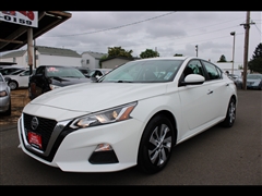 2020 Nissan Altima  2020 Nissan Altima