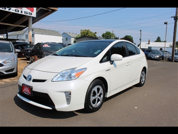 2012 Toyota Prius 5dr HB Three (Natl)