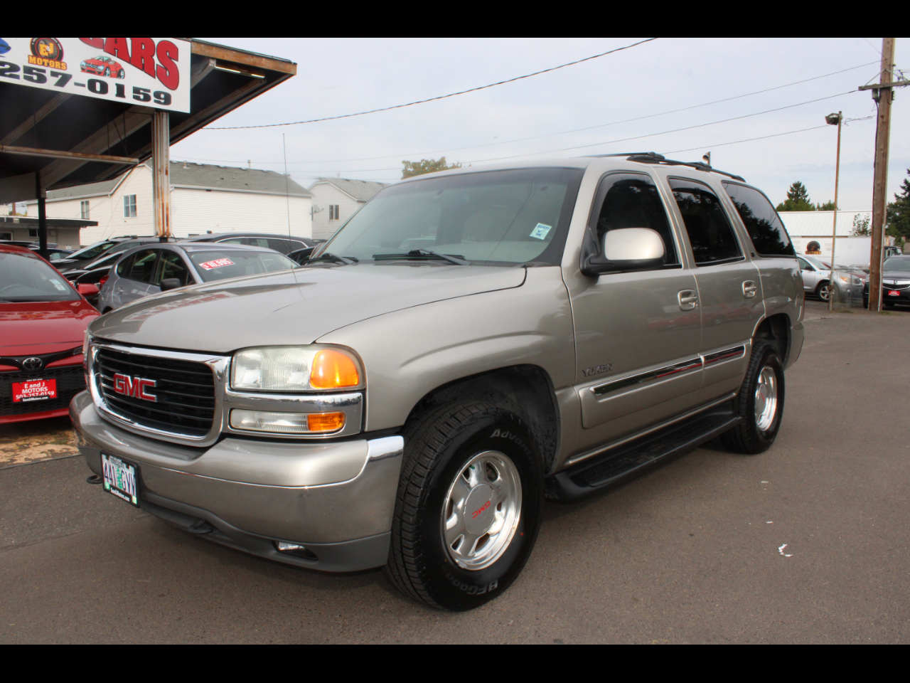 2002 GMC Yukon 4dr SLT