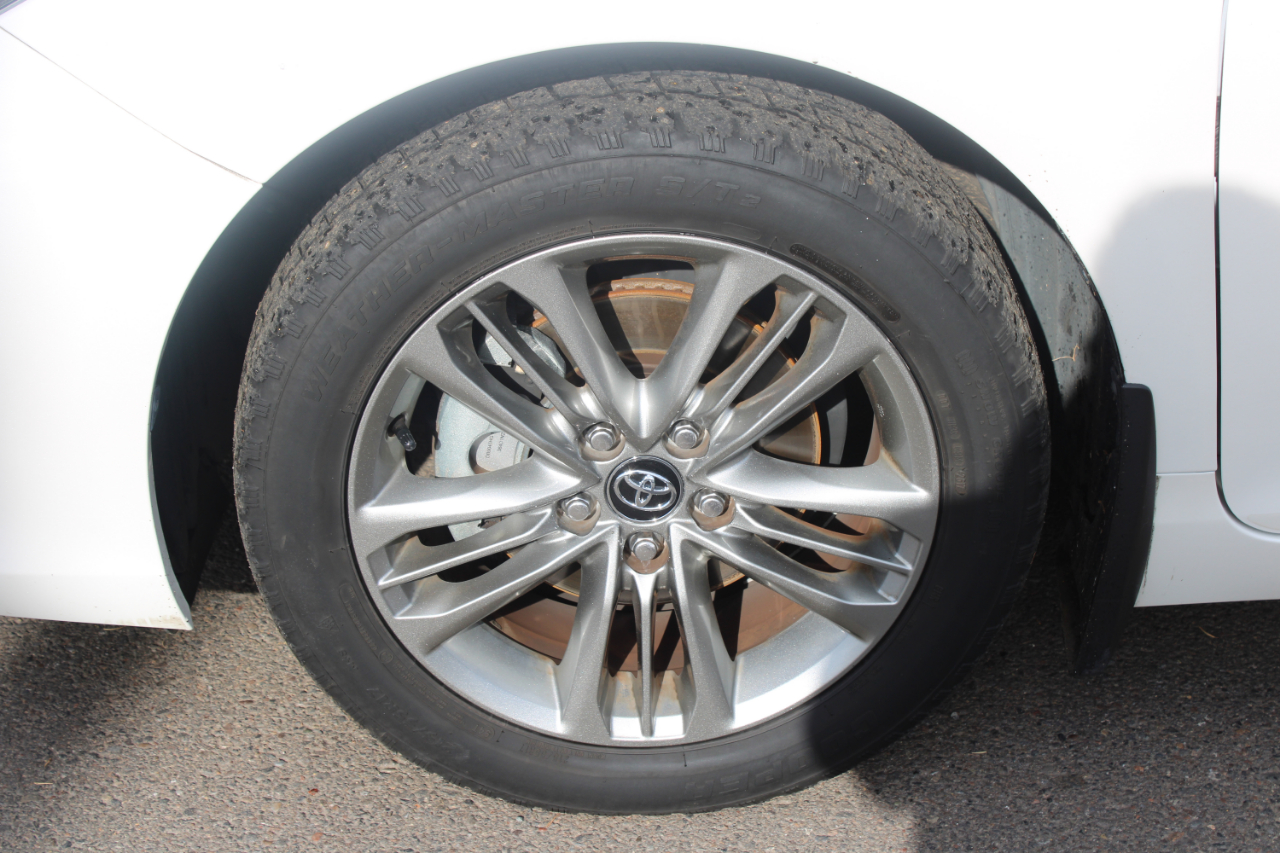 Toyota Camry 4dr Sdn I4 Auto XLE (Natl) 2015 Toyota Camry 4dr Sdn I4 Auto XLE (Natl) 2015