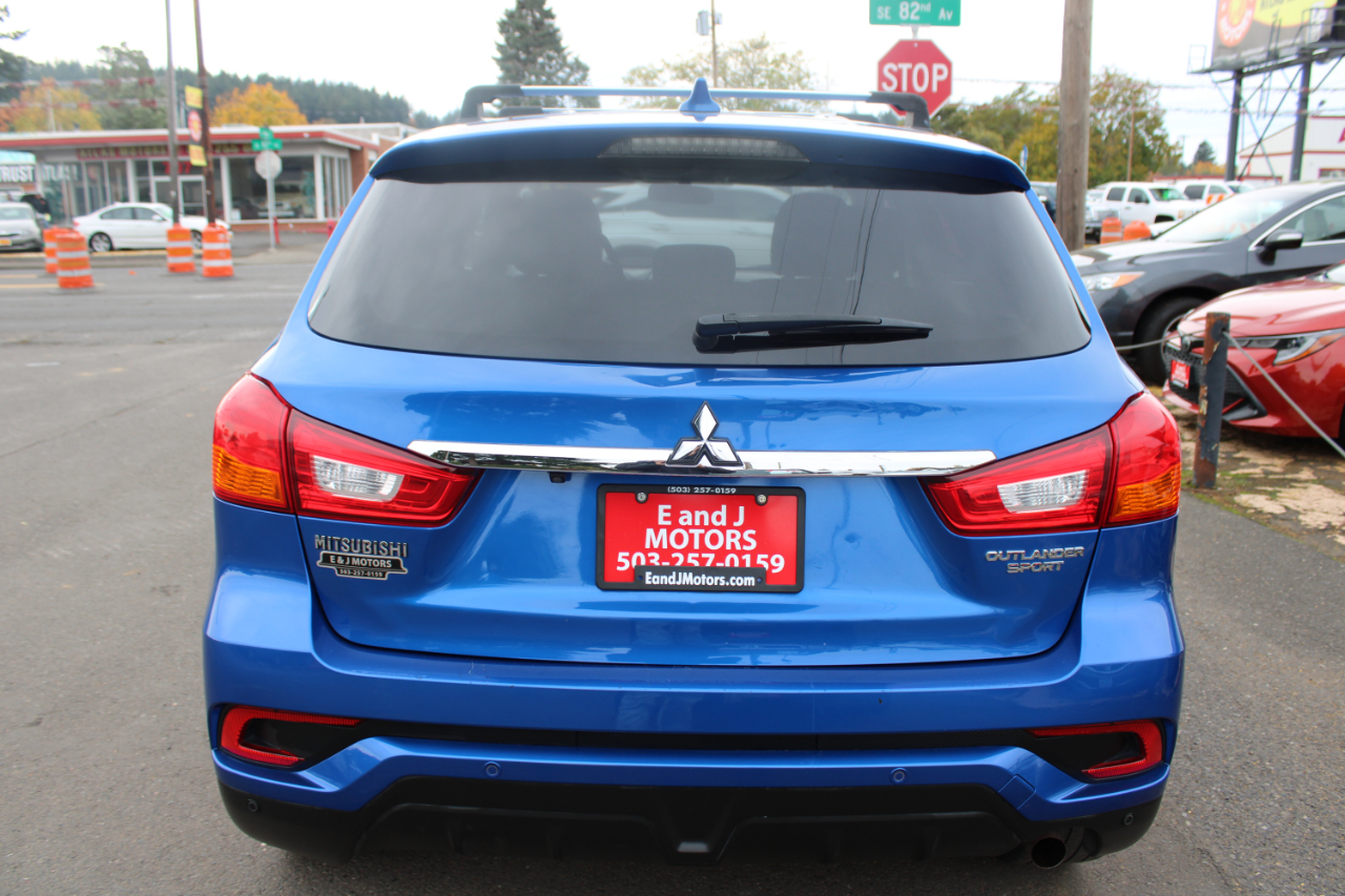 Mitsubishi Outlander Sport ES 2.0 CVT 2019 Mitsubishi Outlander Sport ES 2.0 CVT 2019