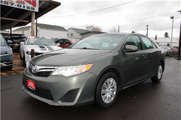 2012 Toyota Camry 2014.5 4dr Sdn I4 Auto SE (Natl)