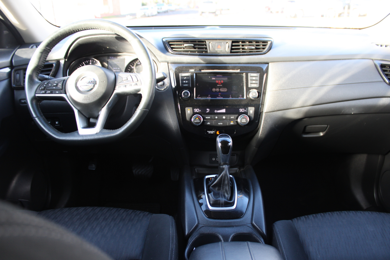 Nissan Rogue AWD SV 2018