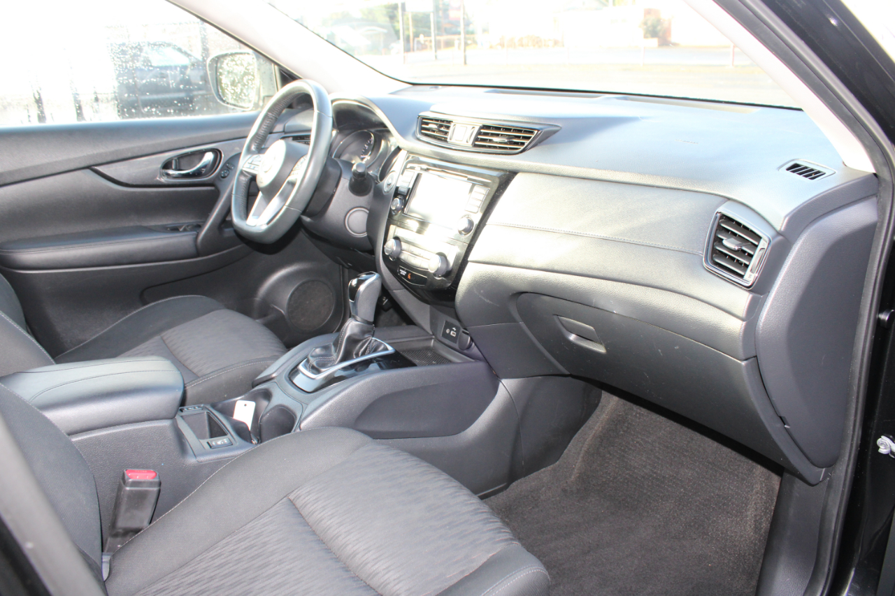 Nissan Rogue AWD SV 2018