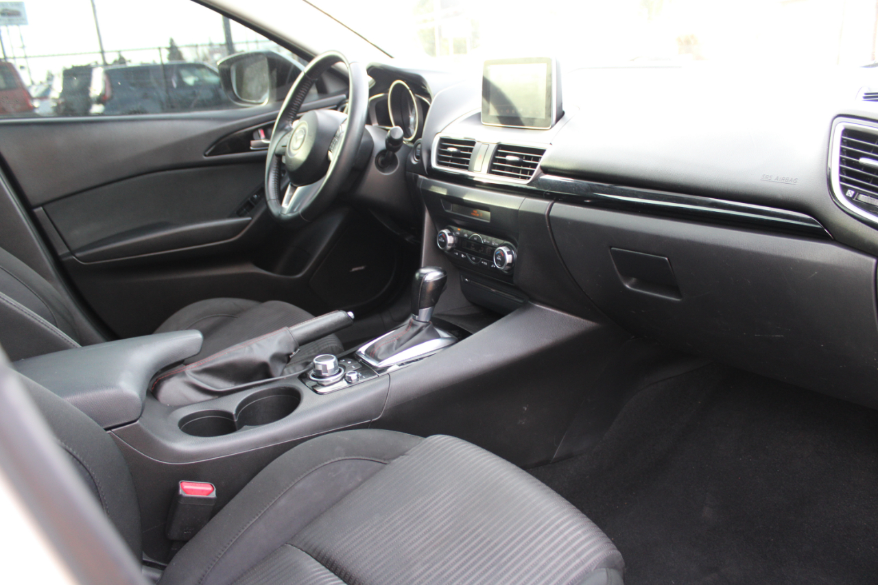 Mazda MAZDA3 5dr HB Auto i Touring 2015