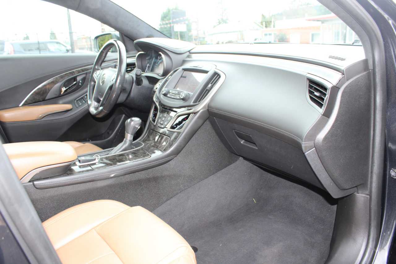 Buick LaCrosse 4dr Sdn Premium I FWD 2015