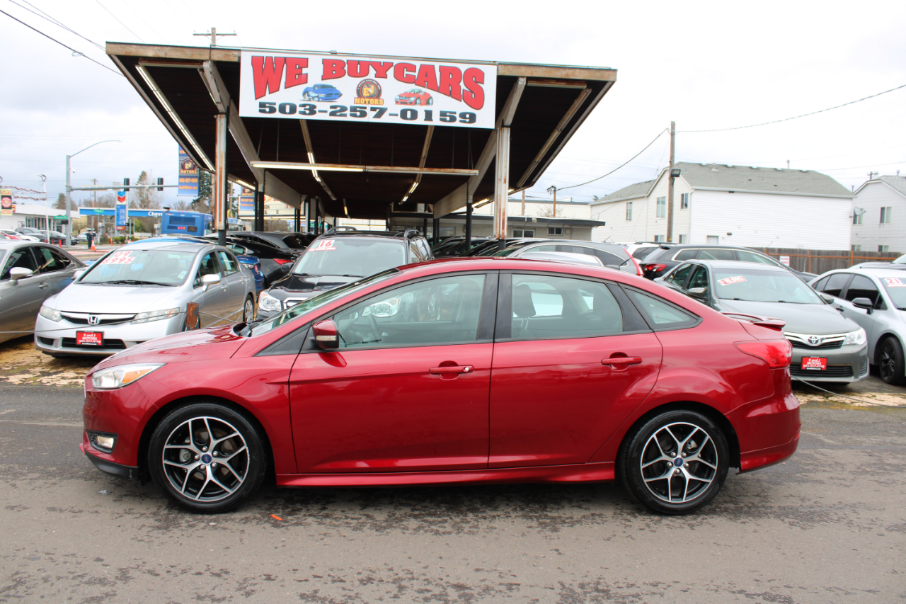 Ford Focus 4dr Sdn SE 2015