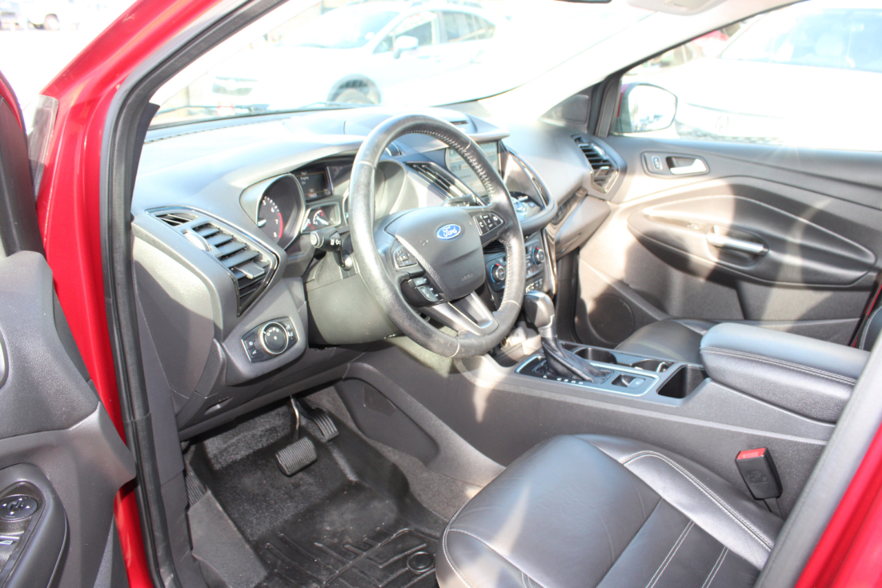 Ford Escape Titanium FWD 2017