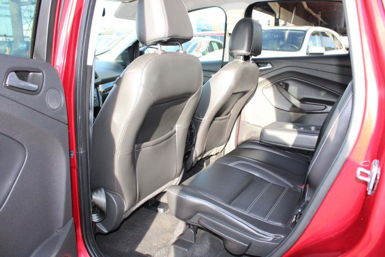 Ford Escape Titanium FWD 2017