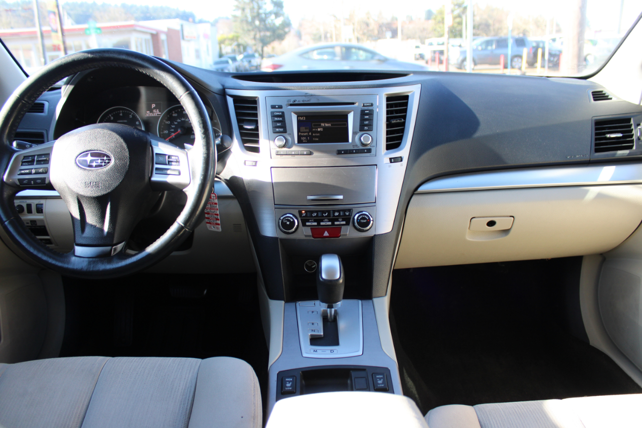 Subaru Outback 4dr Wgn H4 Auto 2.5i Premium 2014