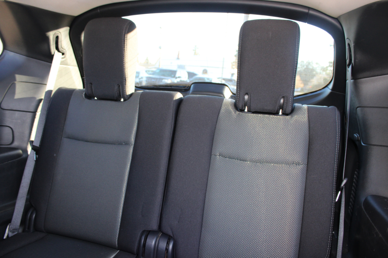 Nissan Pathfinder 4x4 SV 2018