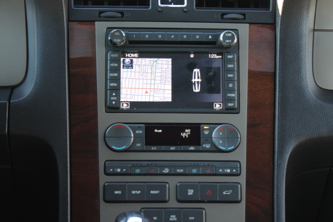 Lincoln Navigator L 4WD 4dr 2014