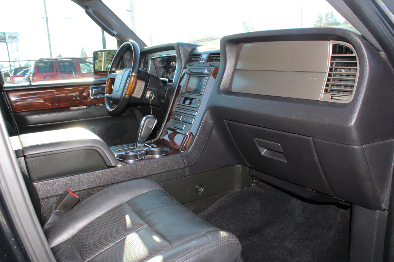 Lincoln Navigator L 4WD 4dr 2014