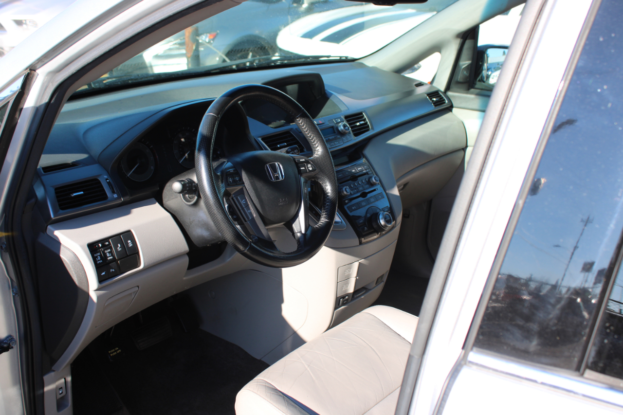 Honda Odyssey 5dr Touring Elite 2012