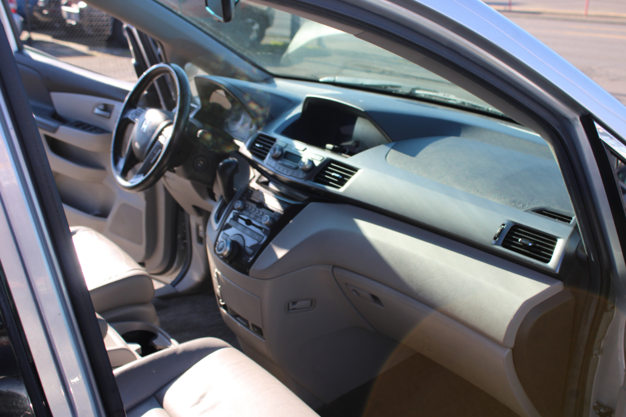 Honda Odyssey 5dr Touring Elite 2012