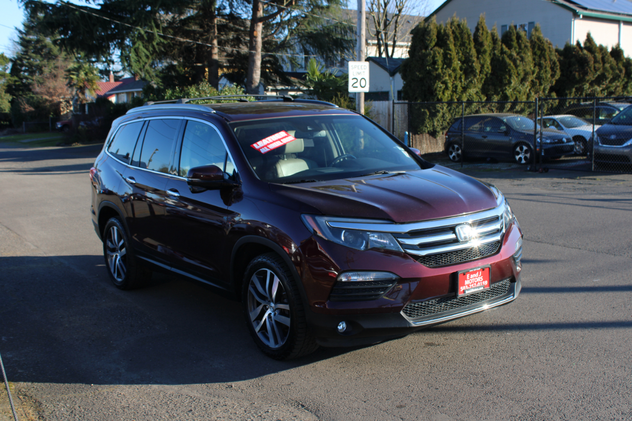 Honda Pilot AWD 4dr Touring w/RES & Navi 2016