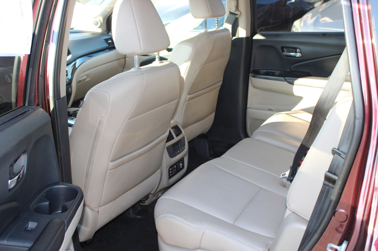 Honda Pilot AWD 4dr Touring w/RES & Navi 2016