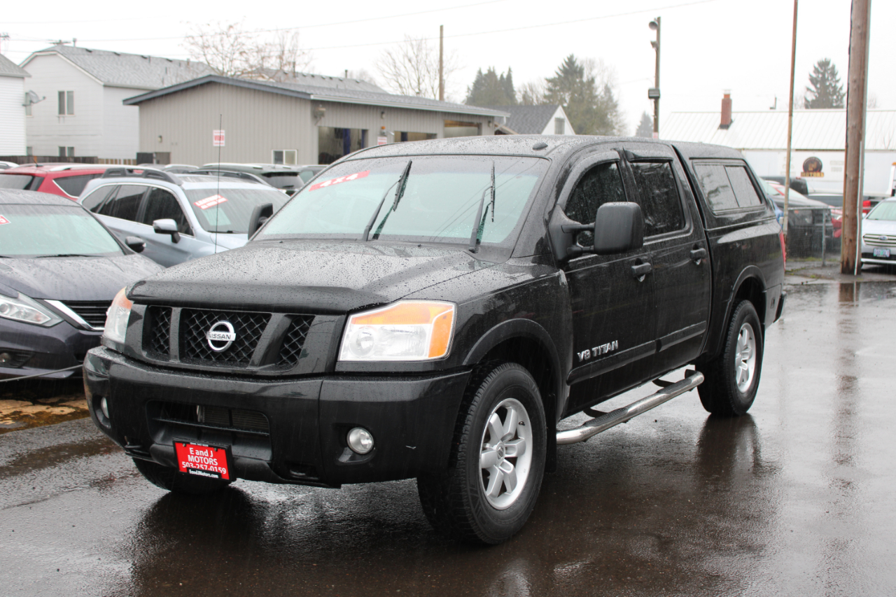 Nissan Titan 4WD Crew Cab SWB PRO-4X 2012