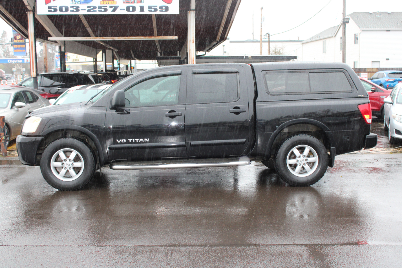 Nissan Titan 4WD Crew Cab SWB PRO-4X 2012