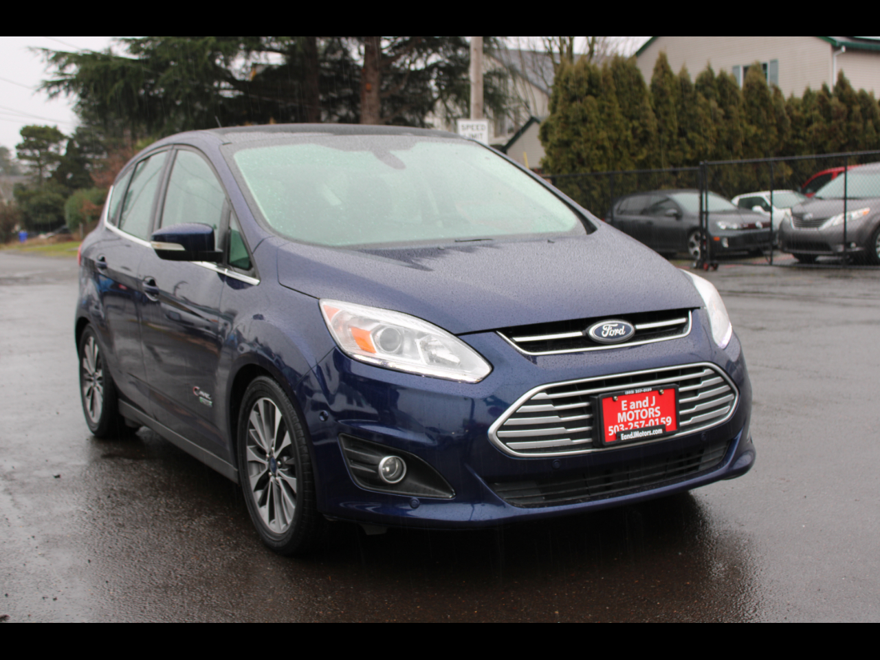 2017 Ford C-Max Energi Titanium FWD