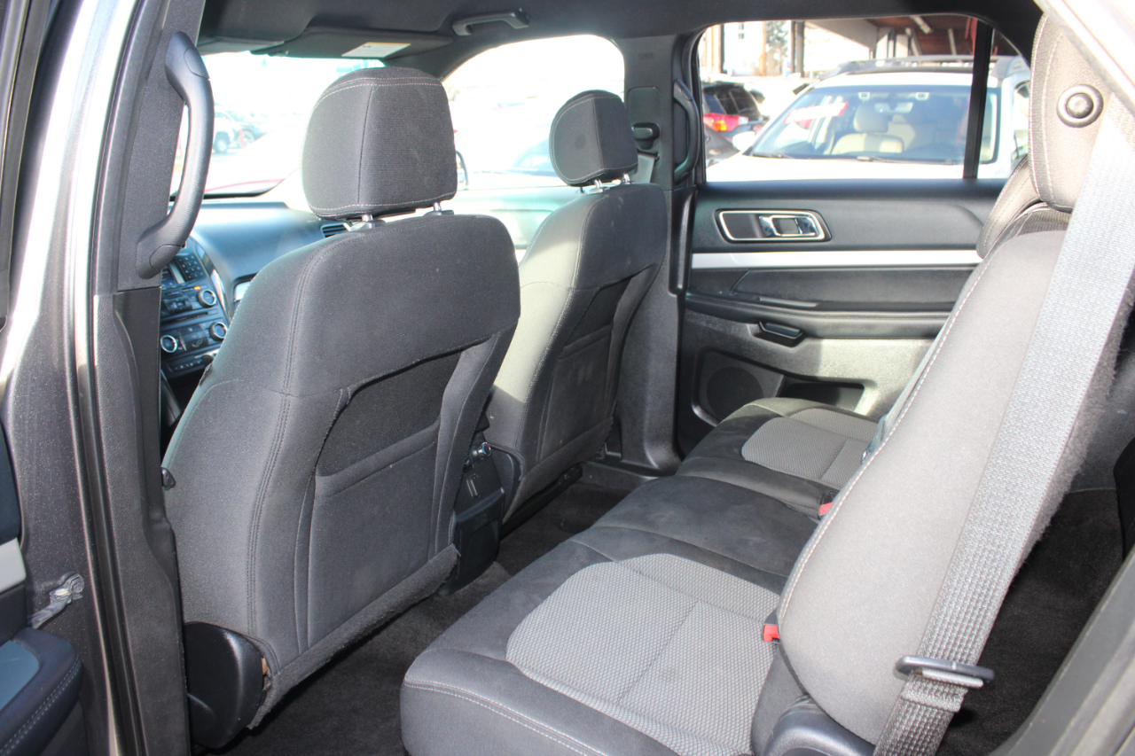 Ford Explorer FWD 4dr XLT 2016