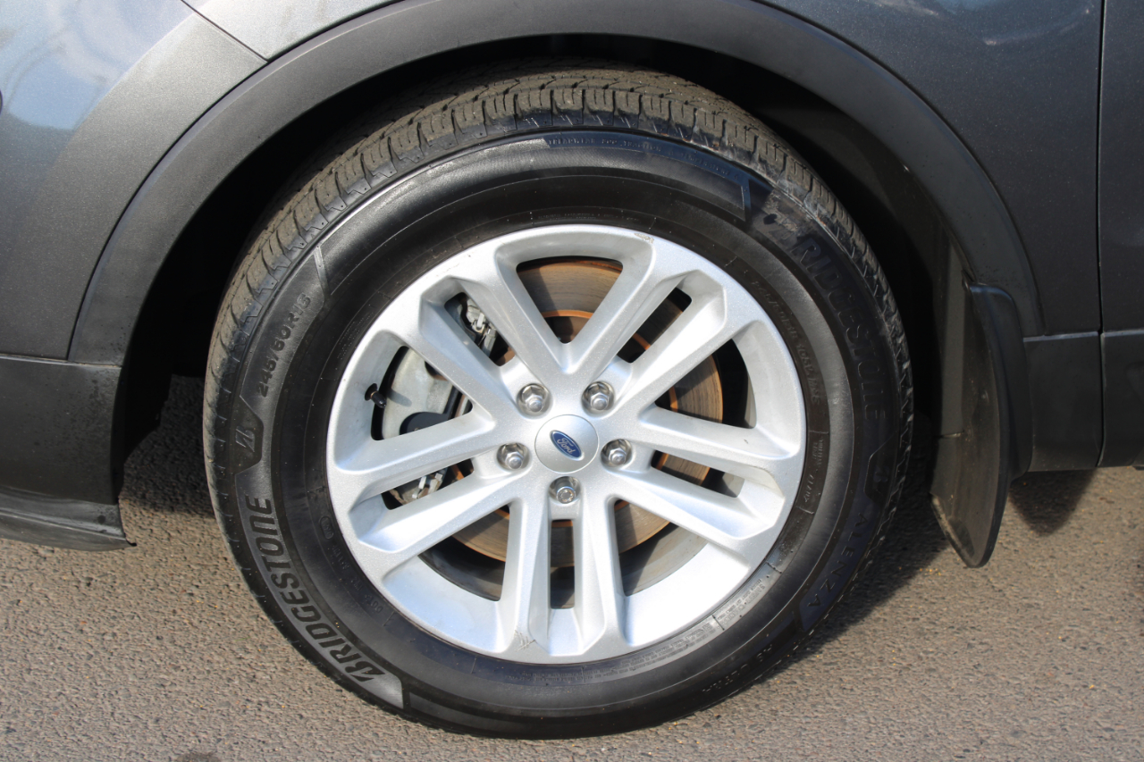 Ford Explorer FWD 4dr XLT 2016