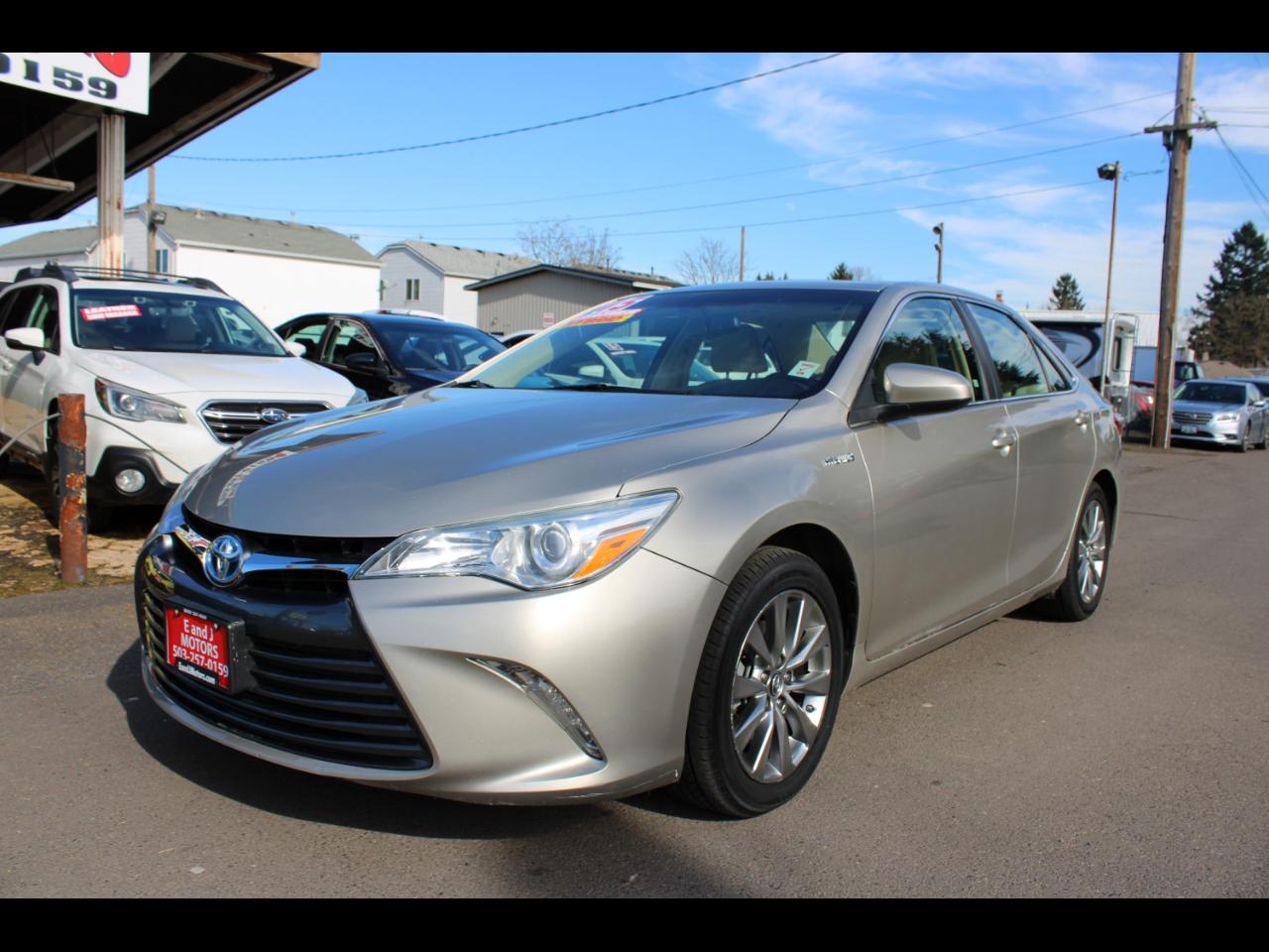 2015 Toyota Camry Hybrid 4dr Sdn XLE (Natl)