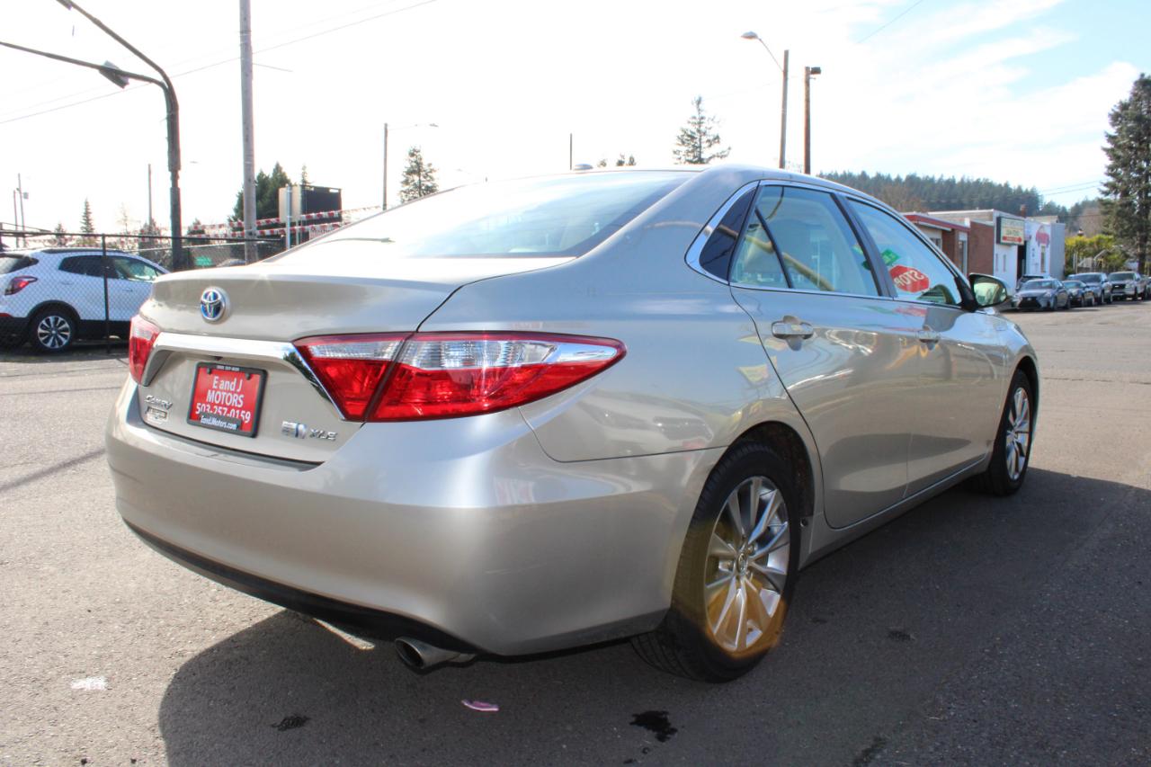 Toyota Camry Hybrid 4dr Sdn XLE (Natl) 2015