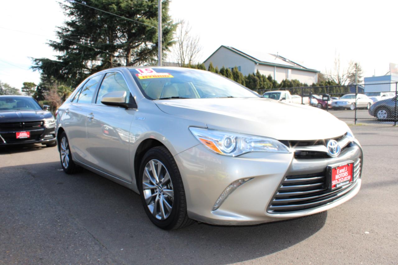 Toyota Camry Hybrid 4dr Sdn XLE (Natl) 2015