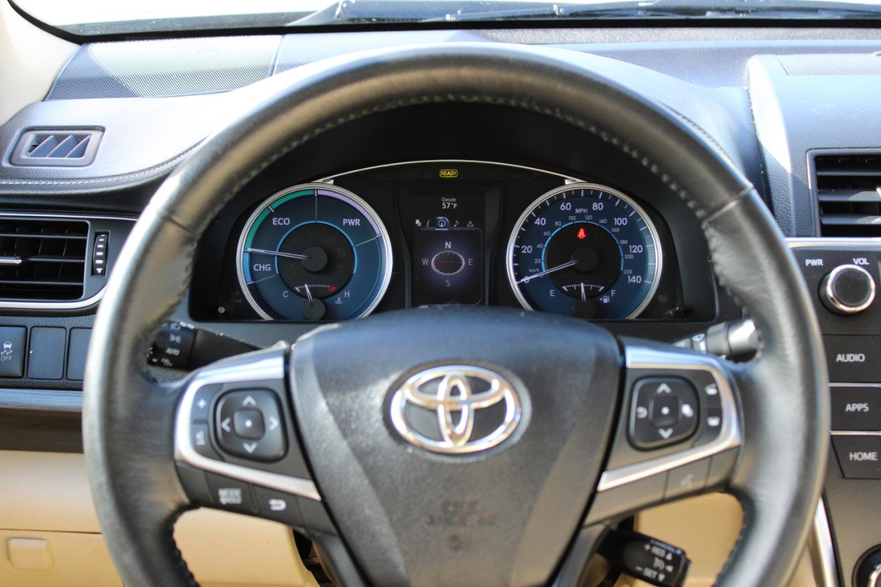 Toyota Camry Hybrid 4dr Sdn XLE (Natl) 2015