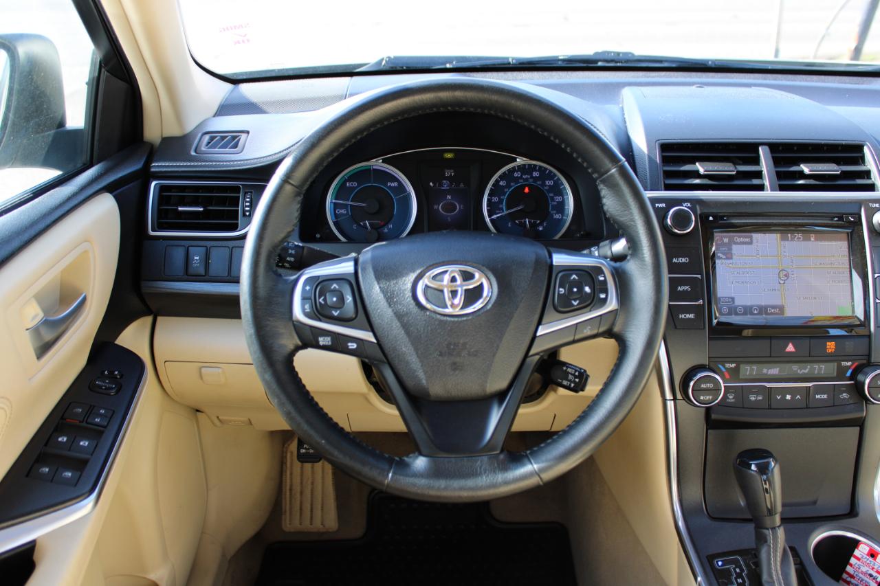 Toyota Camry Hybrid 4dr Sdn XLE (Natl) 2015