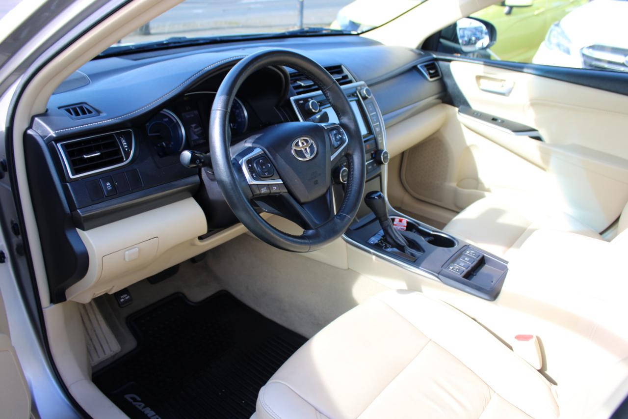 Toyota Camry Hybrid 4dr Sdn XLE (Natl) 2015