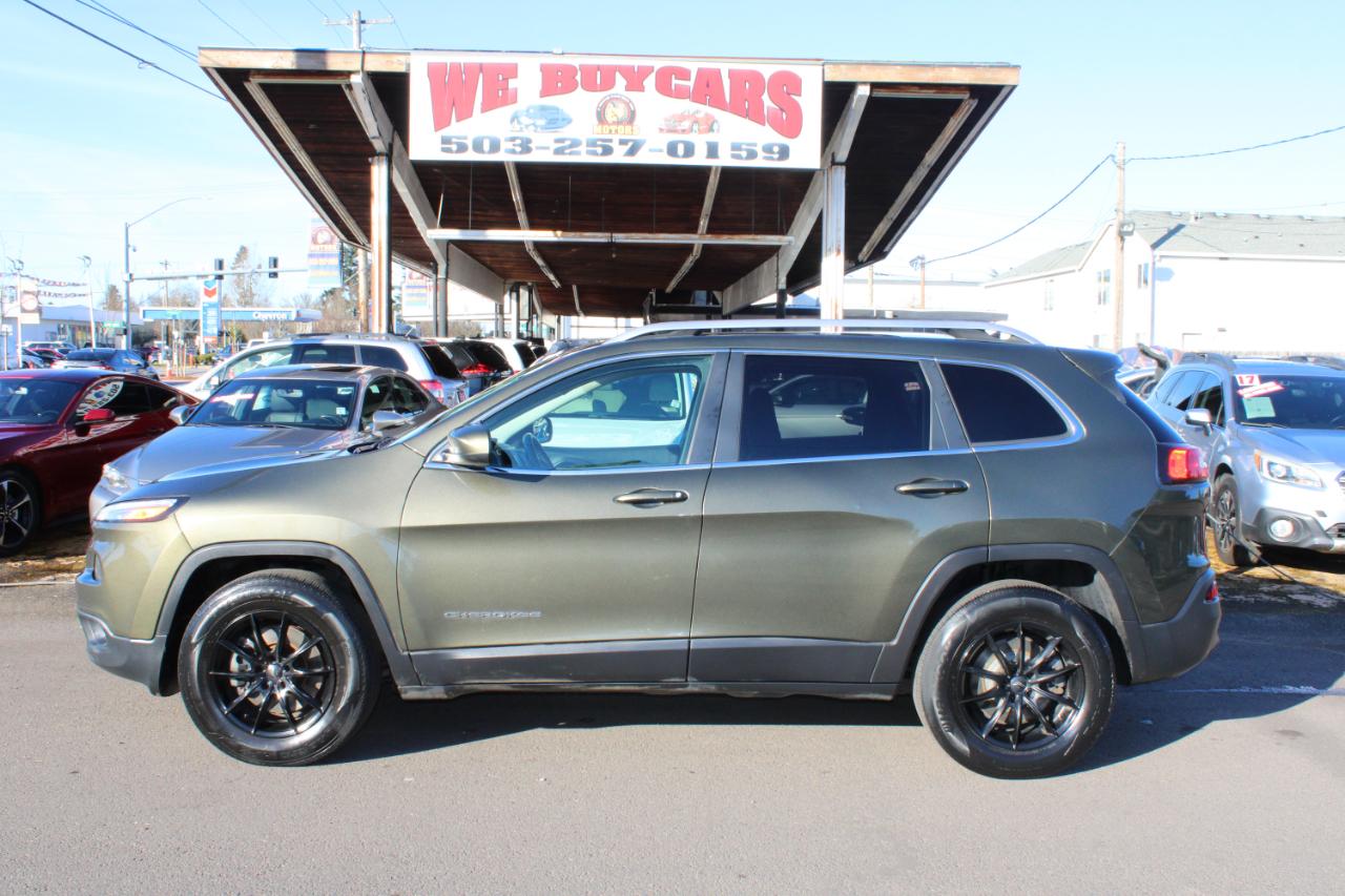 Jeep Cherokee 4WD 4dr Latitude 2015