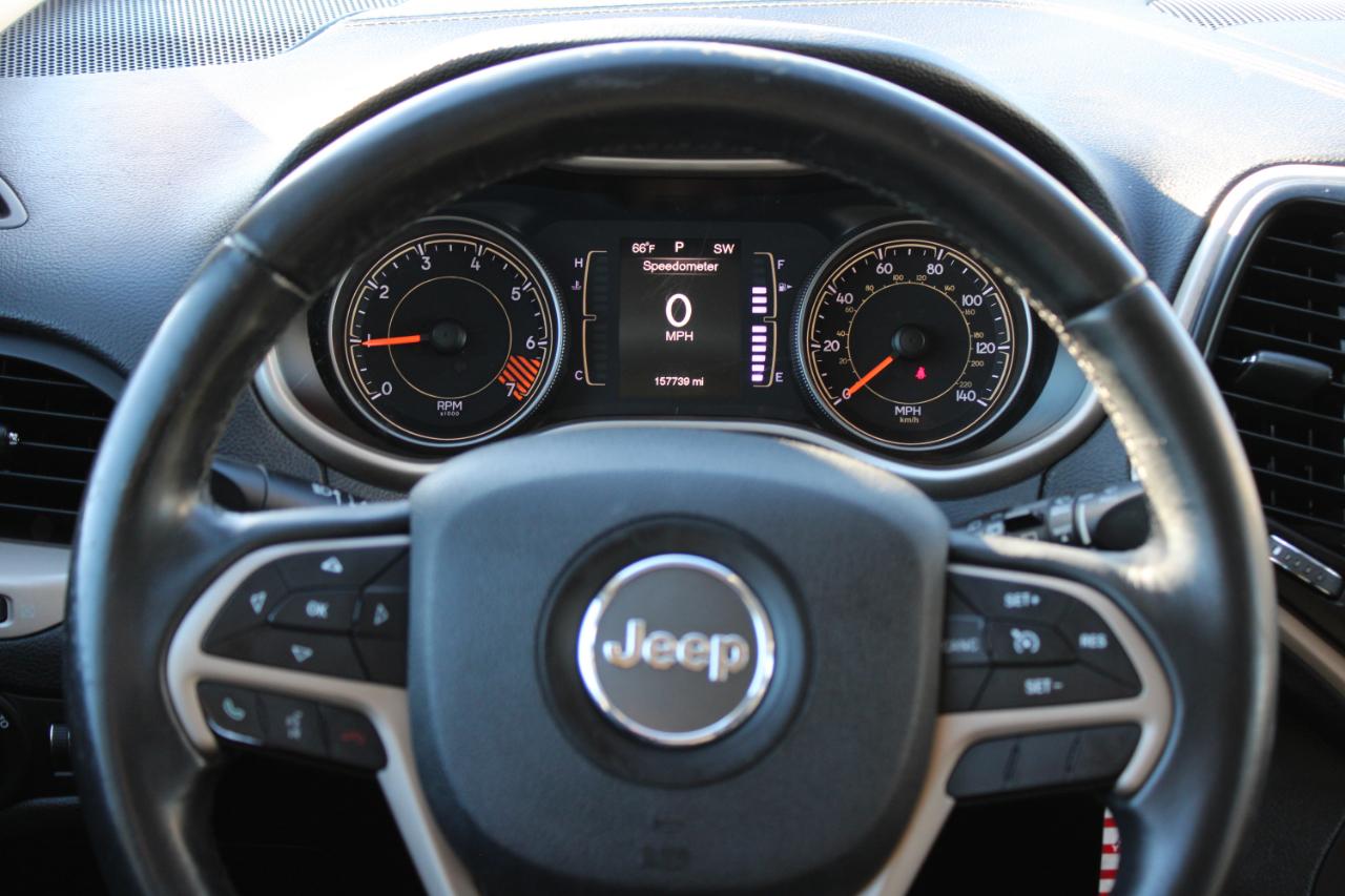 Jeep Cherokee 4WD 4dr Latitude 2015