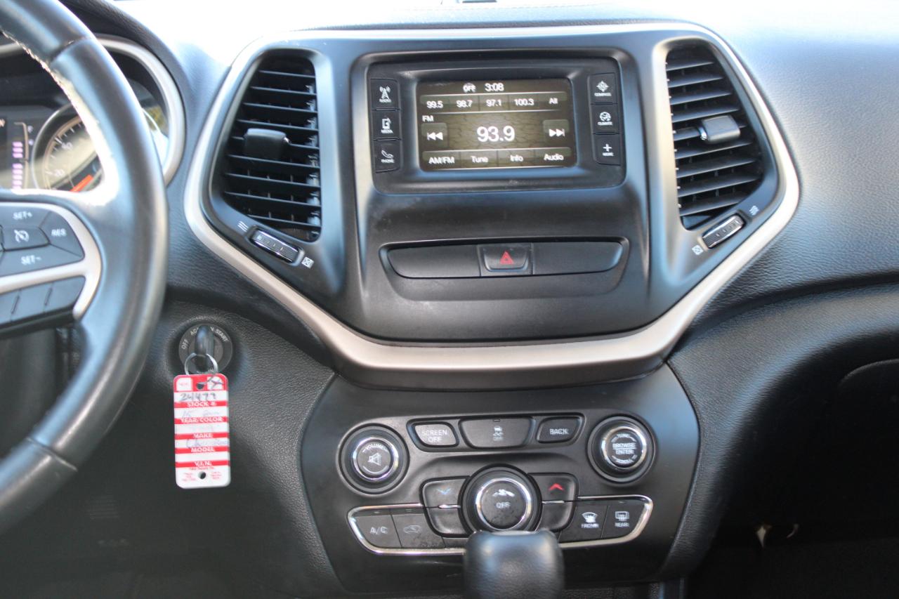 Jeep Cherokee 4WD 4dr Latitude 2015