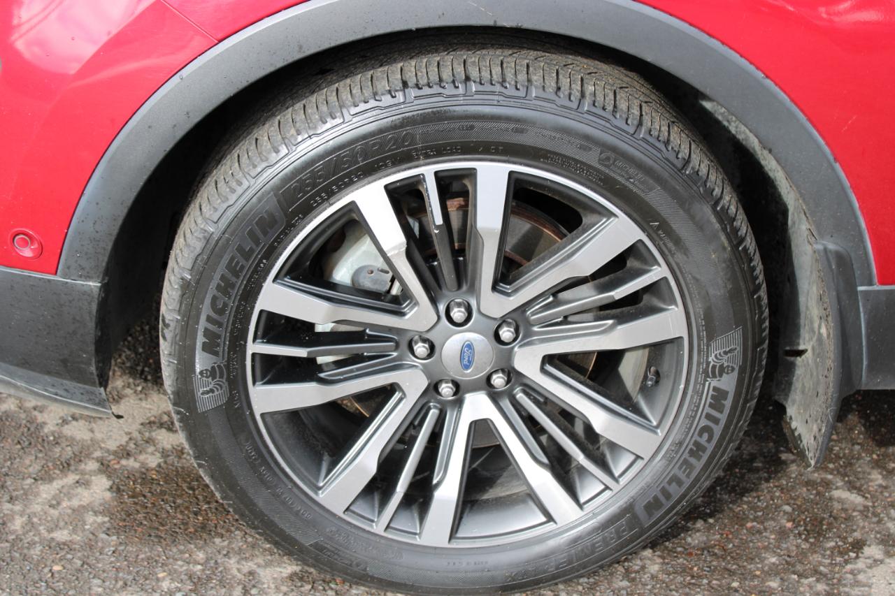 Ford Explorer 4WD 4dr Platinum 2016