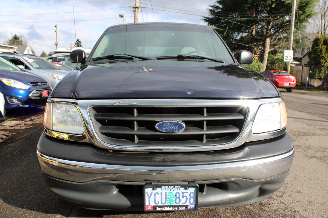 Ford F-150 Reg Cab 120" 4WD XL 2001