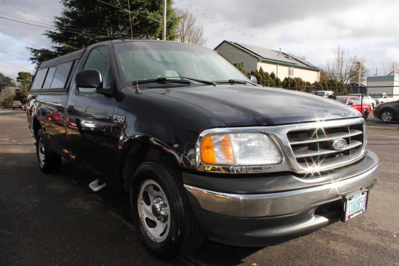 Ford F-150 Reg Cab 120" 4WD XL 2001