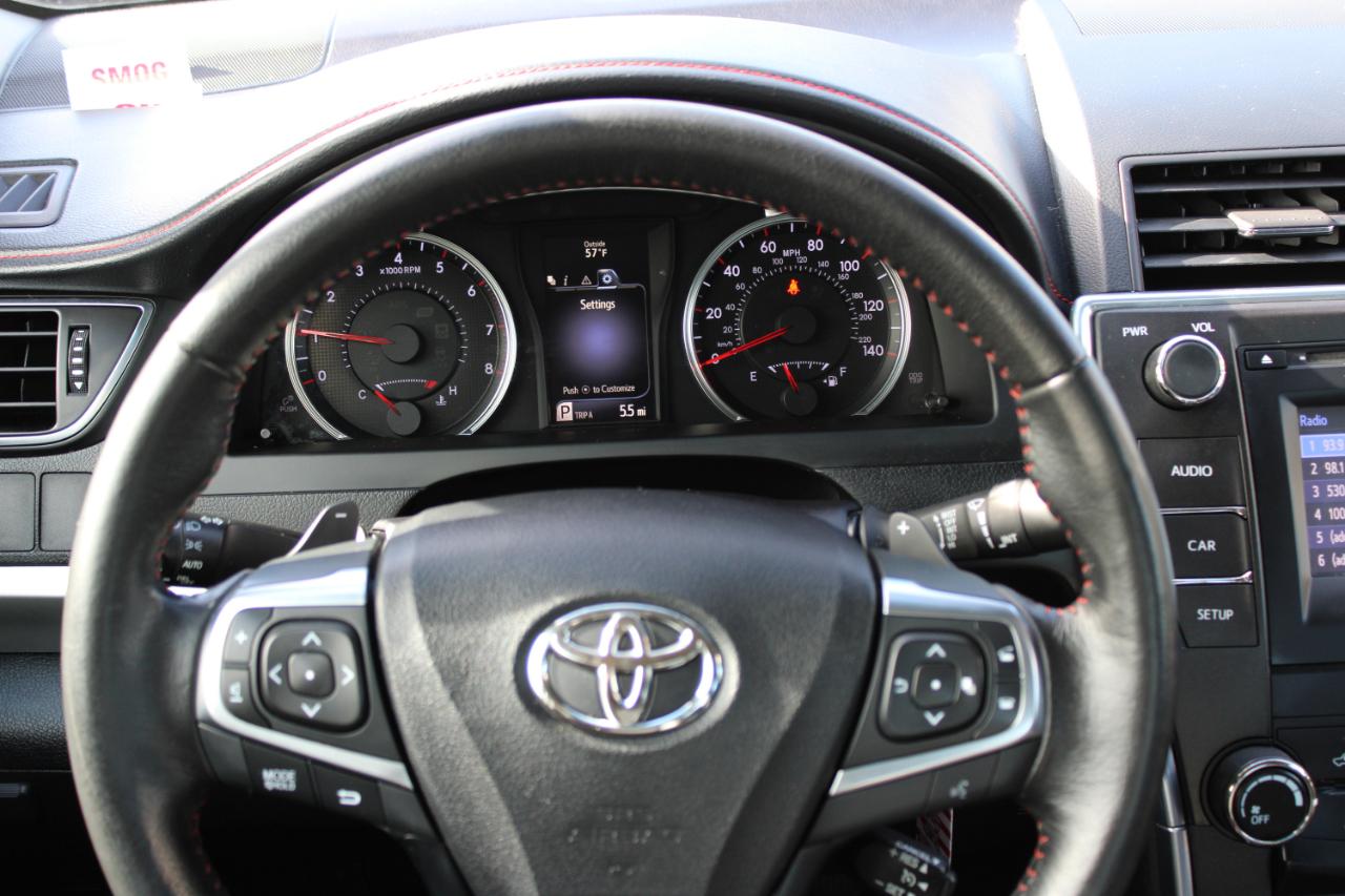 Toyota Camry 4dr Sdn I4 Auto SE (Natl) *Ltd Avail* 2016