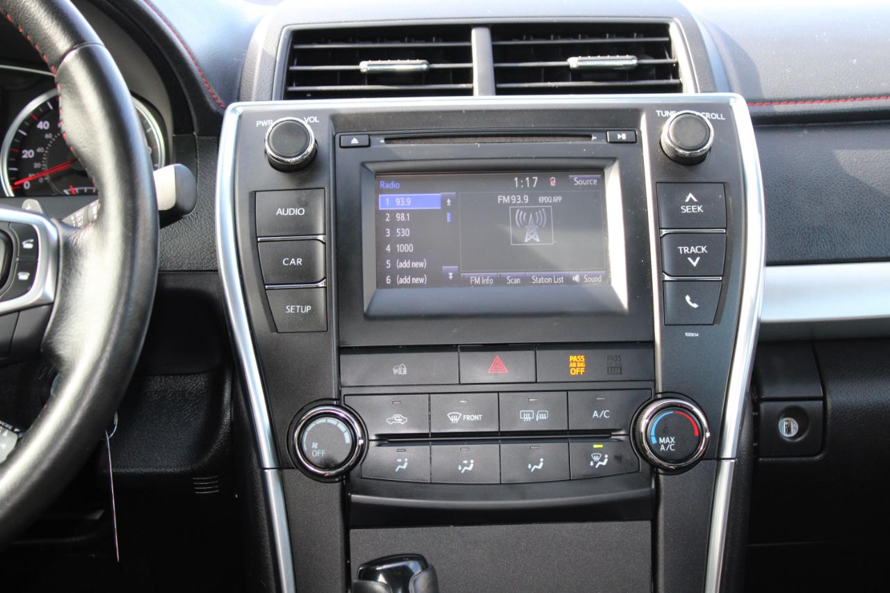 Toyota Camry 4dr Sdn I4 Auto SE (Natl) *Ltd Avail* 2016