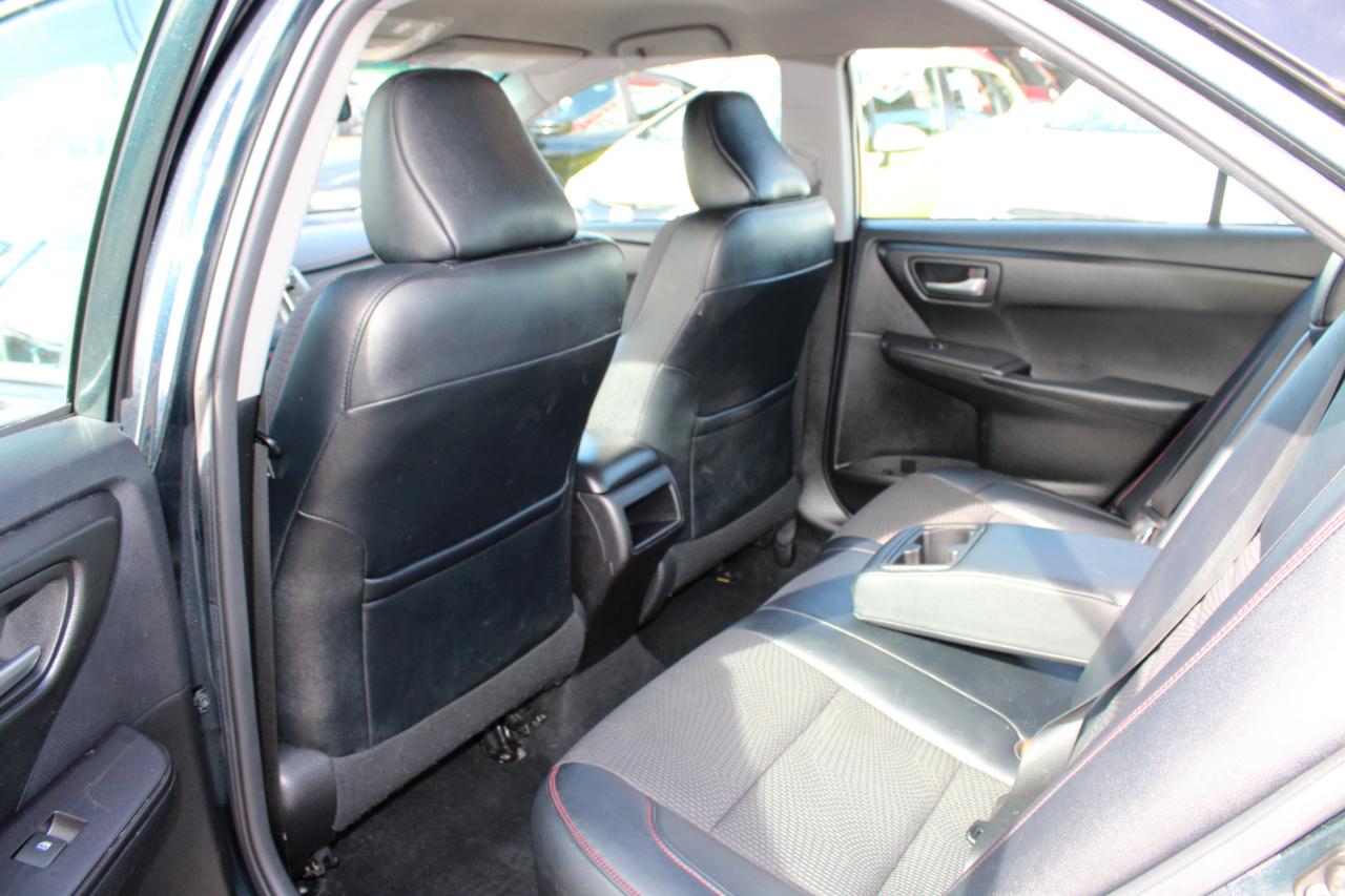 Toyota Camry 4dr Sdn I4 Auto SE (Natl) *Ltd Avail* 2016