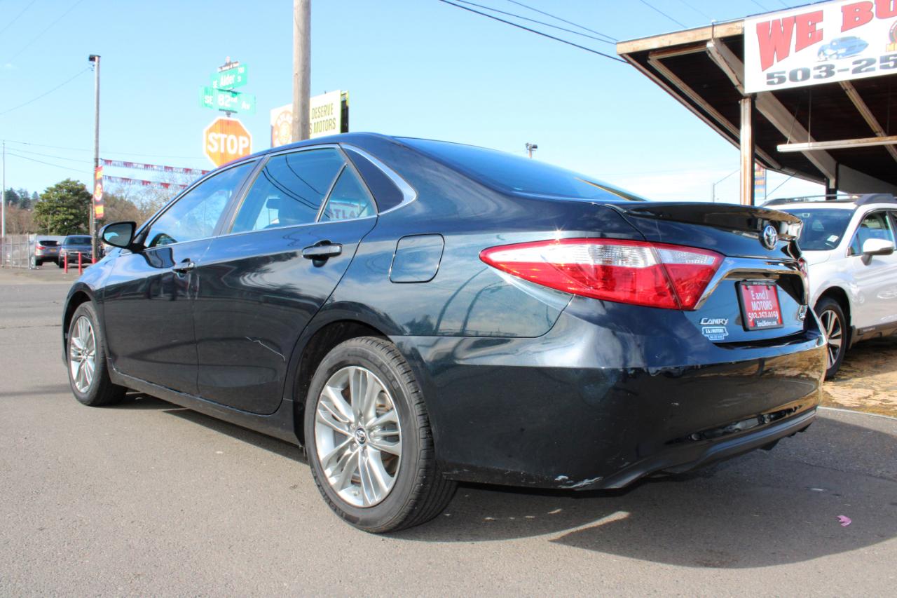 Toyota Camry 4dr Sdn I4 Auto SE (Natl) *Ltd Avail* 2016