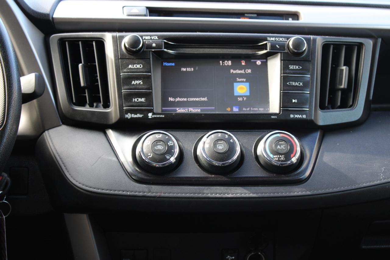 Toyota RAV4 AWD 4dr LE (Natl) 2016