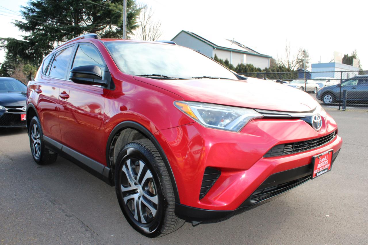 Toyota RAV4 AWD 4dr LE (Natl) 2016