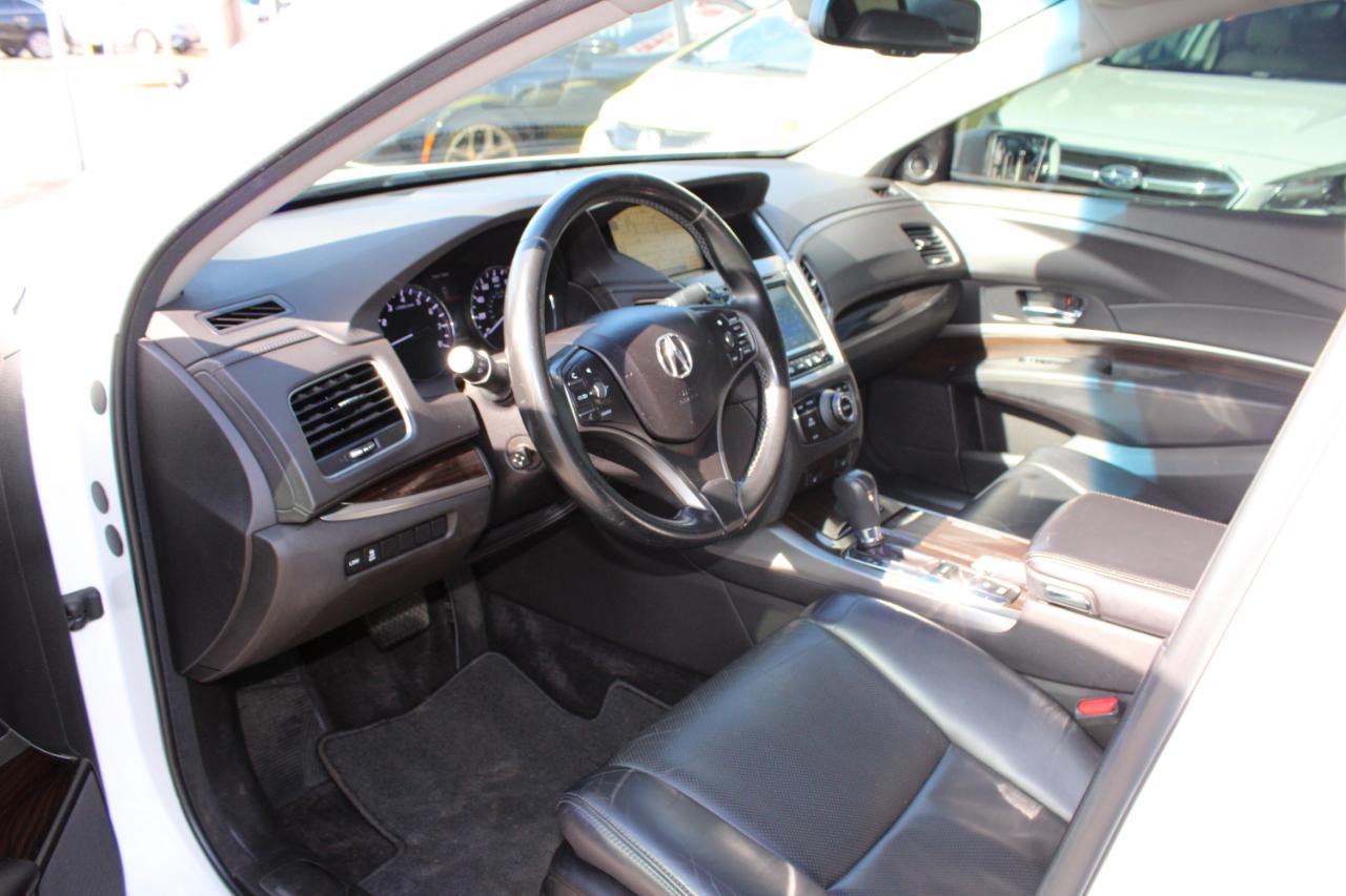 Acura RLX 4dr Sdn Tech Pkg 2014