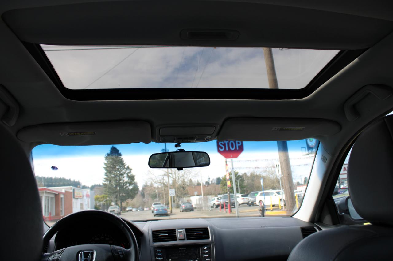 Honda Accord Sdn EX-L V6 AT 2005